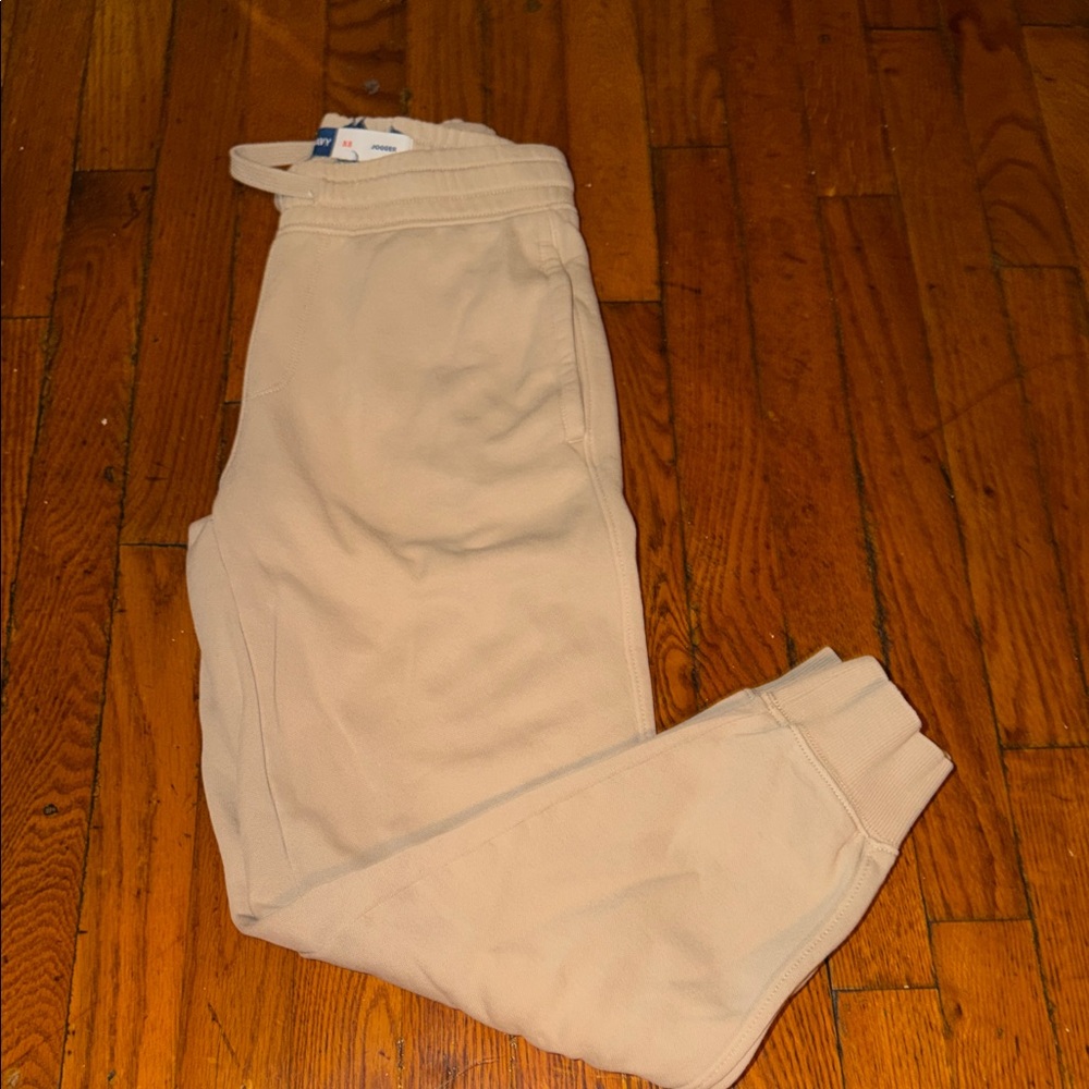 Old Navy Beige Sweatpants - Picture 4 of 5